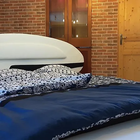 HOTEL DU BERRY - Loveroom avec Sauna, Hammam, Jacuzzi privatifs Reuilly  Extérieur photo