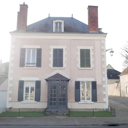 HOTEL DU BERRY - Loveroom avec Sauna, Hammam, Jacuzzi privatifs Reuilly  Extérieur photo