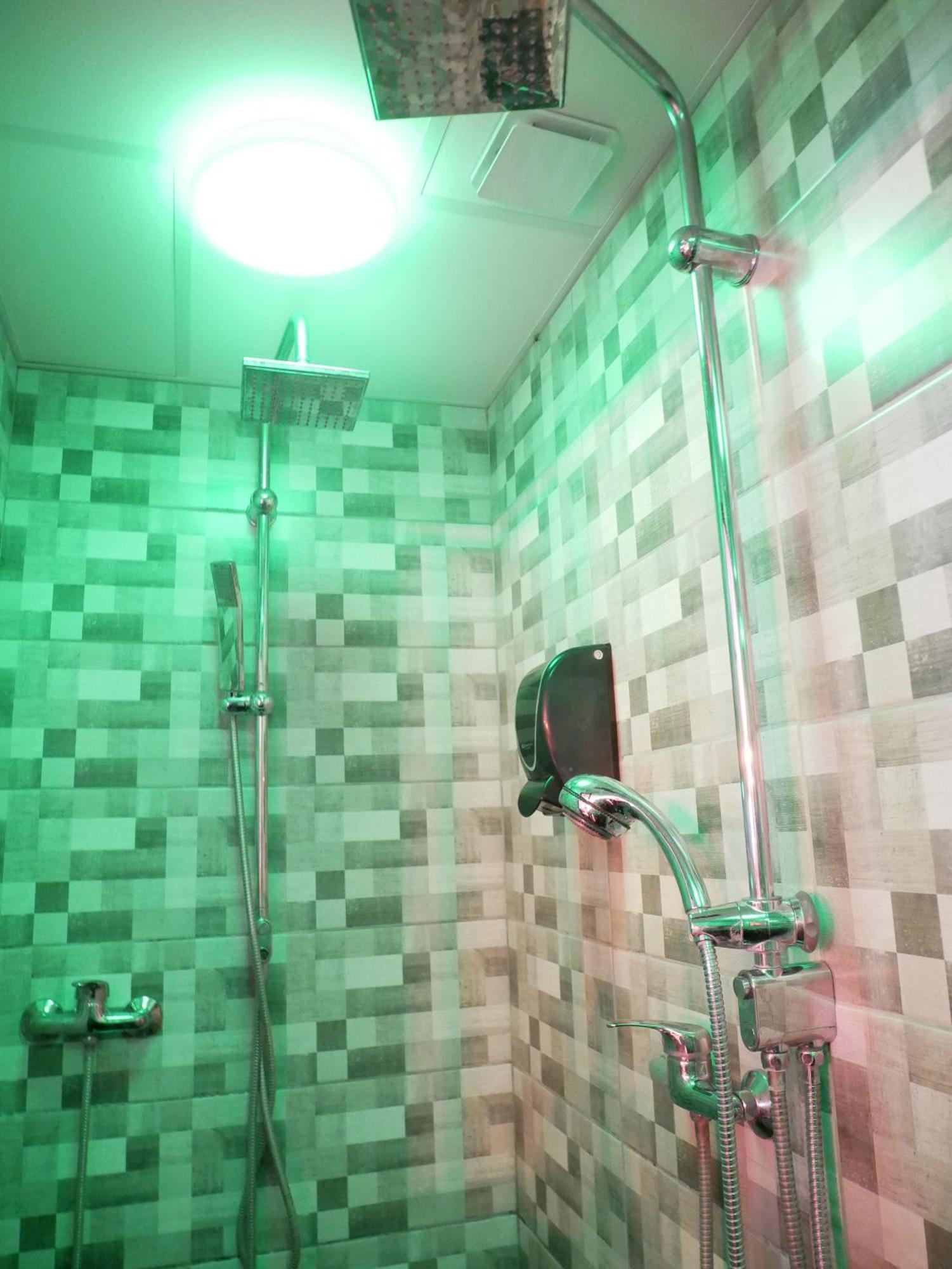Du Berry - Loveroom Avec Sauna, Hammam, Jacuzzi Privatifs