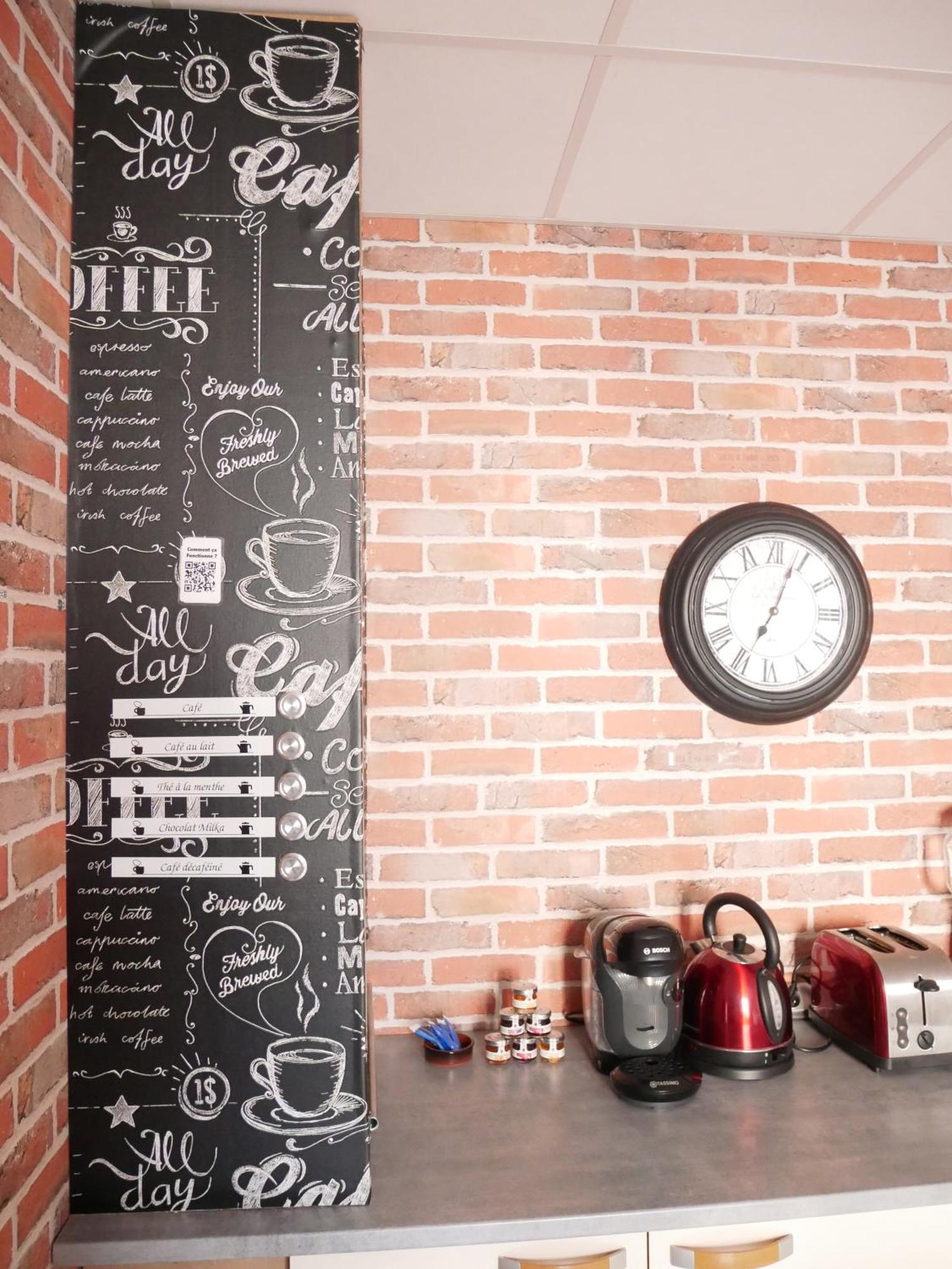 Apartment Du Berry - Loveroom Avec Sauna, Hammam, Jacuzzi Privatifs